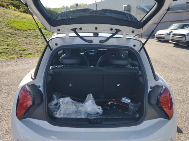new 2025 MINI Hardtop car, priced at $42,265