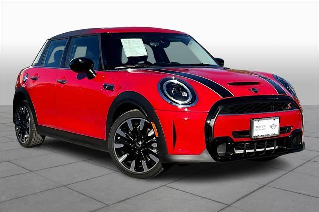 used 2024 MINI Hardtop car, priced at $29,911