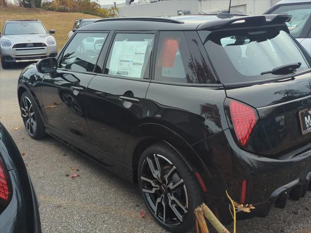 new 2025 MINI Hardtop car, priced at $40,830