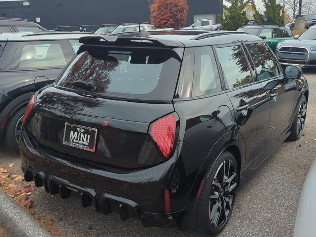 new 2025 MINI Hardtop car, priced at $40,830