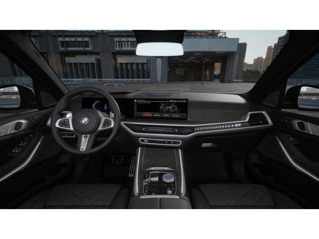 new 2026 BMW X7 car, priced at $102,580