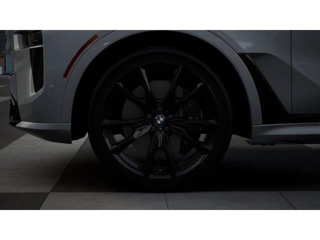 new 2026 BMW X7 car, priced at $102,580