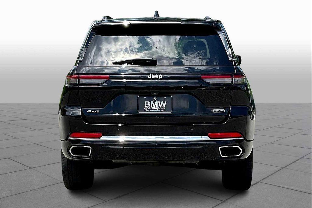 used 2022 Jeep Grand Cherokee car, priced at $28,900