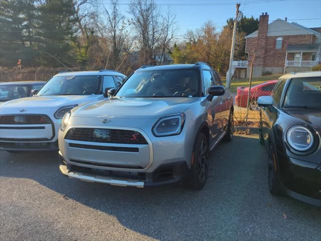 new 2025 MINI Countryman car, priced at $44,305