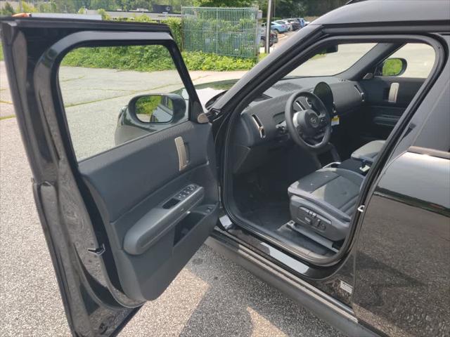 new 2025 MINI Countryman car, priced at $49,650