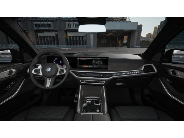new 2026 BMW X7 car, priced at $95,680