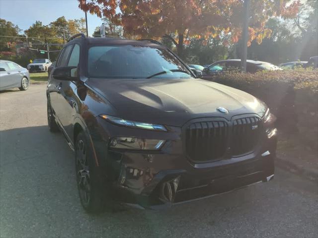 new 2025 BMW X7 car, priced at $126,025