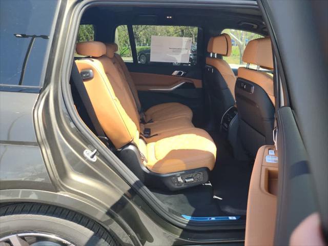 new 2025 BMW X7 car, priced at $96,220