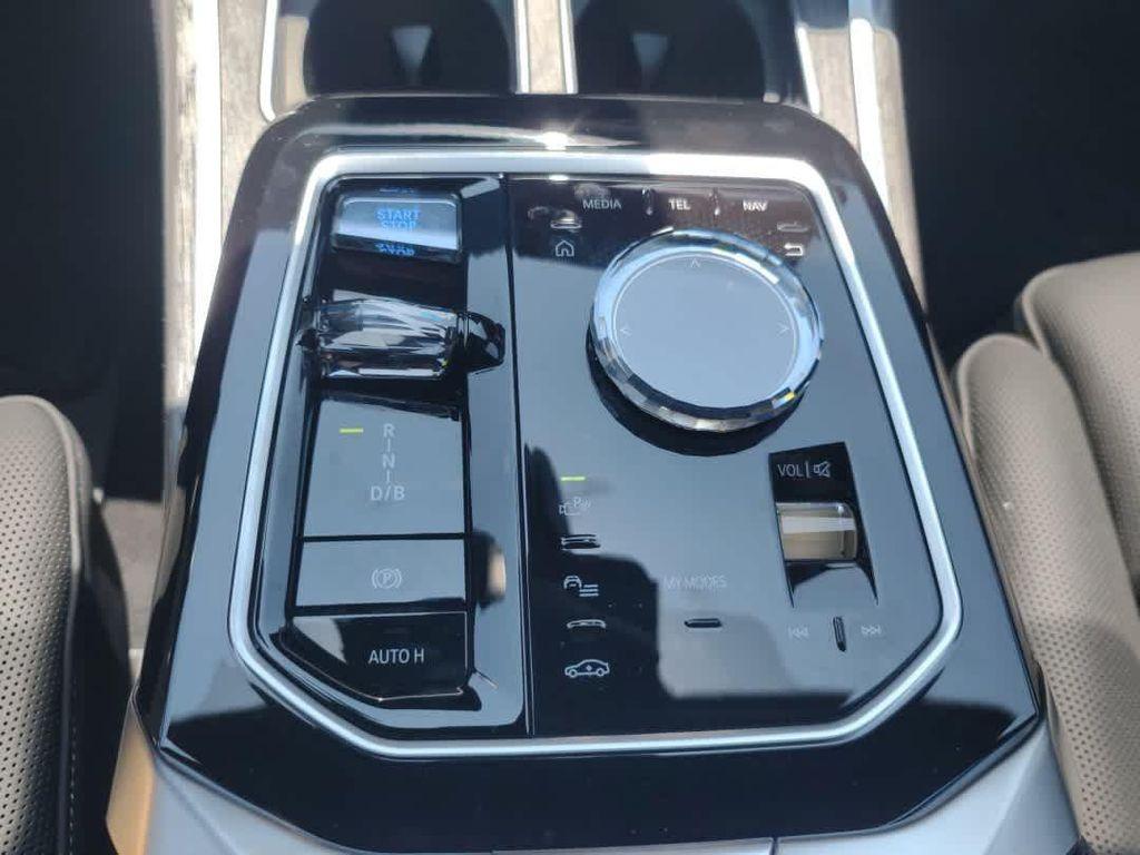 new 2024 BMW i7 car, priced at $110,795