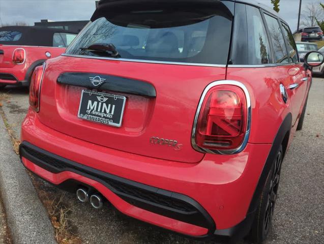 used 2024 MINI Hardtop car, priced at $31,911