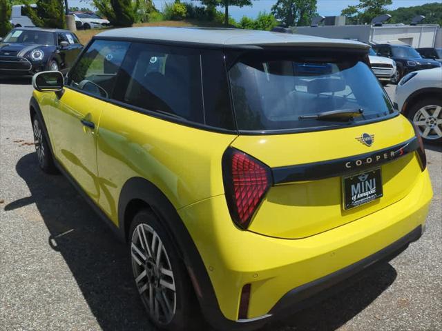 new 2025 MINI Hardtop car, priced at $37,295