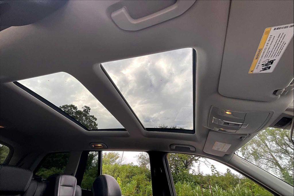 used 2016 Mercedes-Benz GL-Class car, priced at $14,900