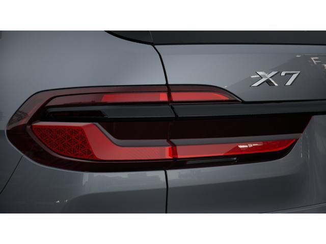 new 2026 BMW X7 car, priced at $100,230