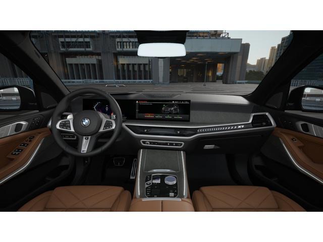 new 2026 BMW X7 car, priced at $100,230