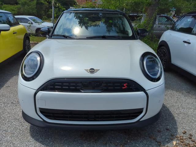 new 2025 MINI Hardtop car, priced at $35,845