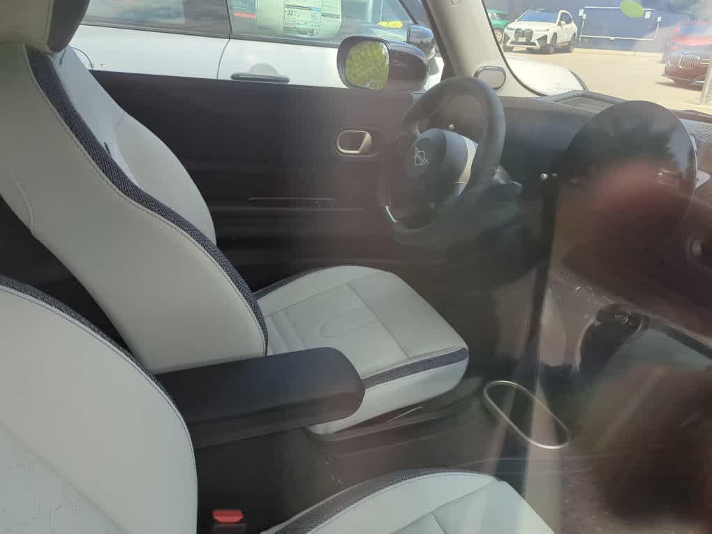 used 2025 MINI Hardtop car, priced at $32,911