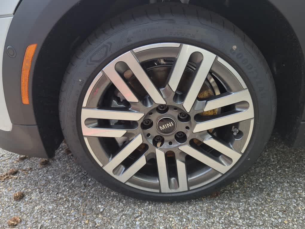 used 2025 MINI Hardtop car, priced at $32,911