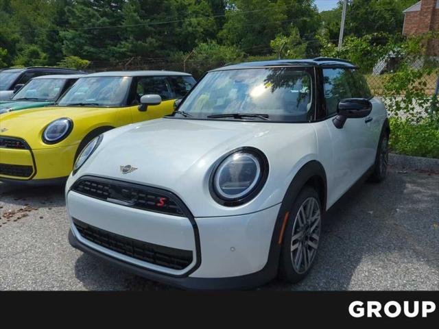 new 2025 MINI Hardtop car, priced at $35,845