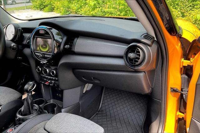 used 2016 MINI Hardtop car, priced at $8,900