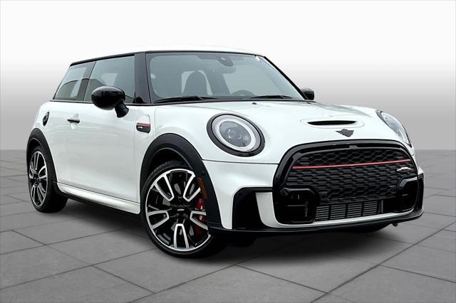 used 2024 MINI Hardtop car, priced at $34,990