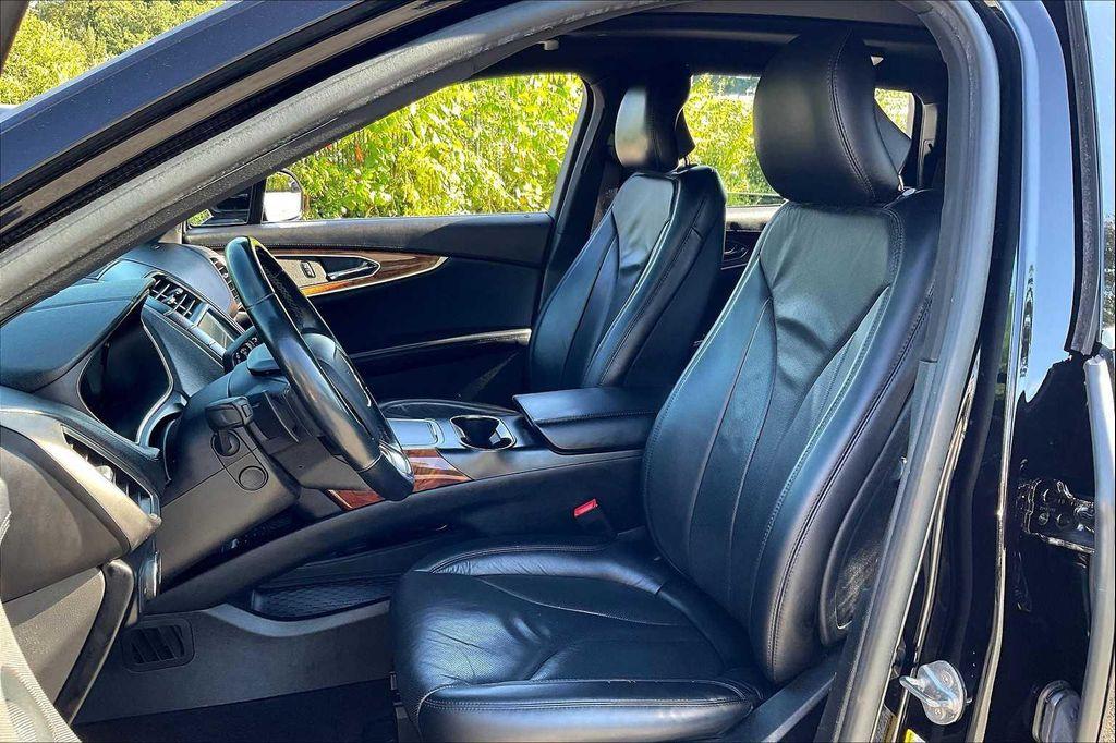 used 2019 Lincoln Nautilus car, priced at $19,900