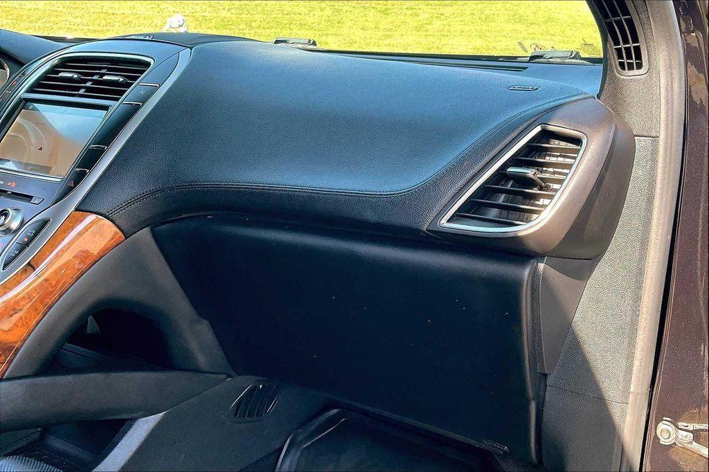 used 2019 Lincoln Nautilus car, priced at $19,900