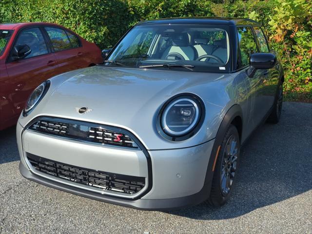 new 2025 MINI Hardtop car, priced at $36,680