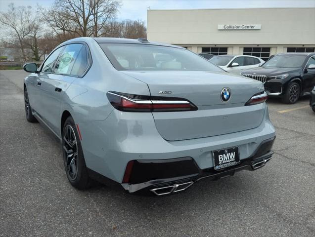 new 2024 BMW 760 car, priced at $131,575