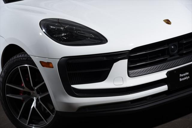 used 2025 Porsche Macan car