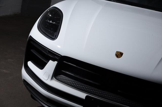 used 2025 Porsche Macan car