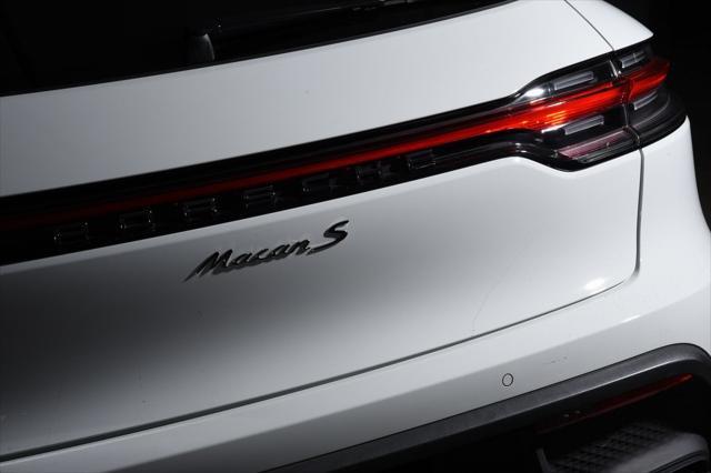used 2025 Porsche Macan car