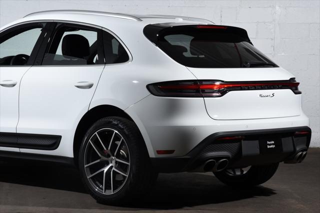 used 2025 Porsche Macan car