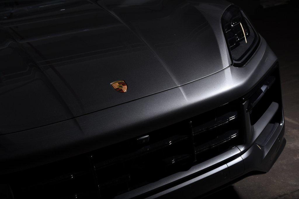 new 2025 Porsche Cayenne car, priced at $152,675