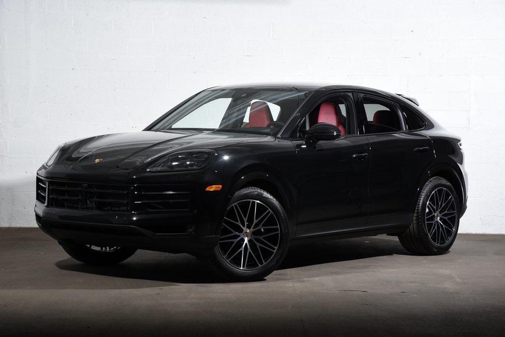 new 2025 Porsche Cayenne car, priced at $111,675