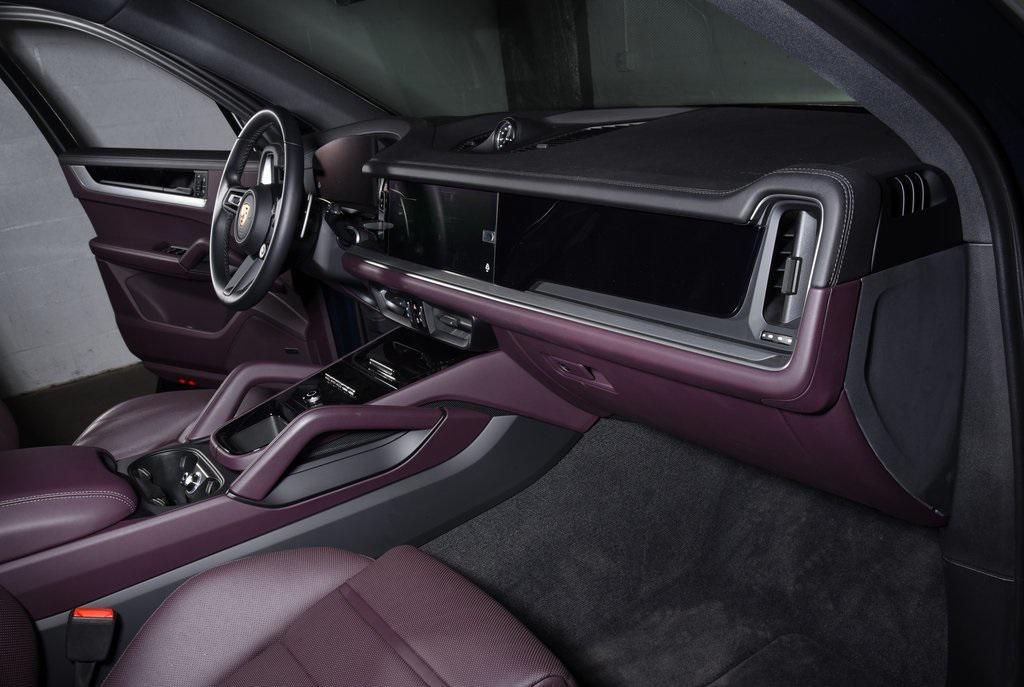 new 2024 Porsche Cayenne car, priced at $117,970