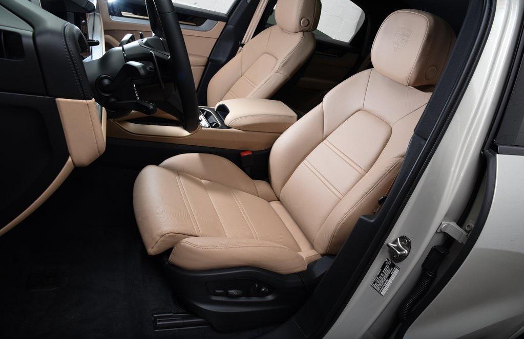 new 2025 Porsche Cayenne car, priced at $117,235