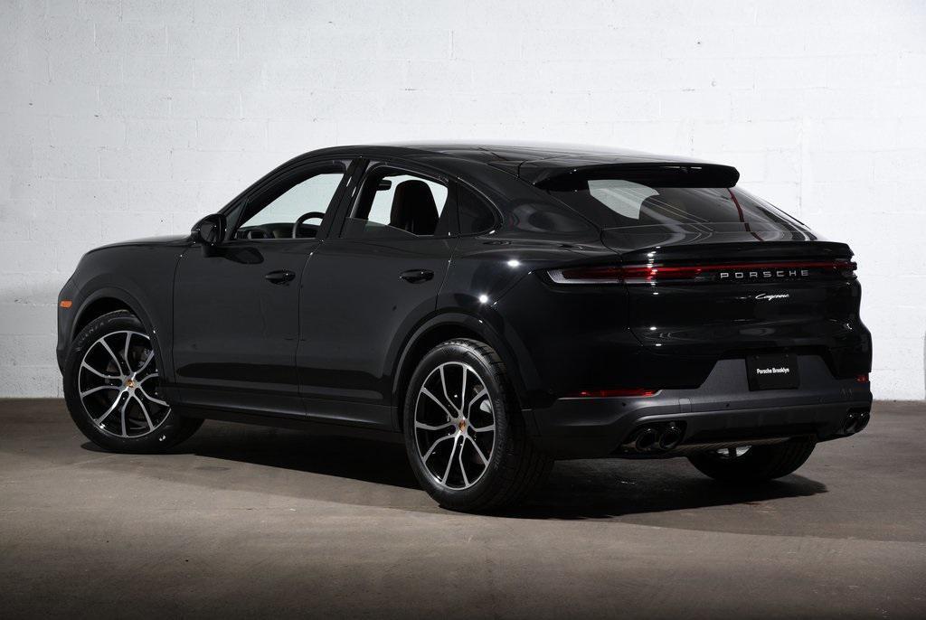 new 2025 Porsche Cayenne car, priced at $117,905