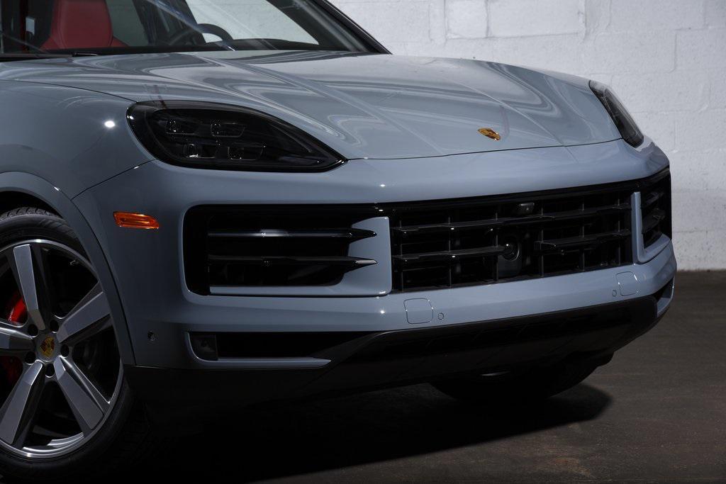 new 2024 Porsche Cayenne car, priced at $131,460