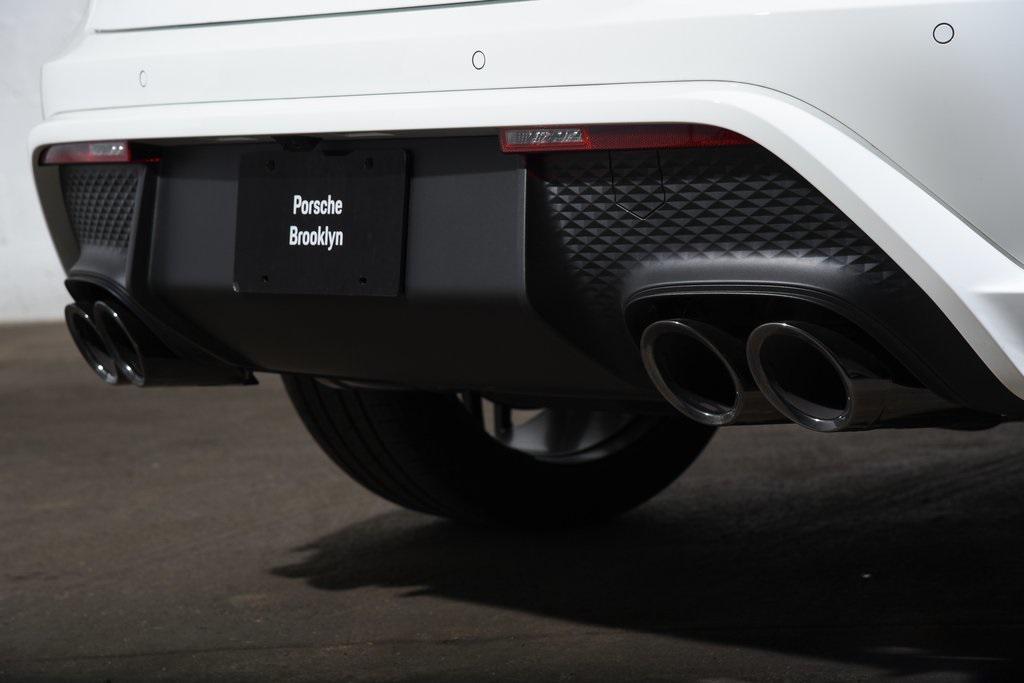 new 2025 Porsche Macan car, priced at $95,635