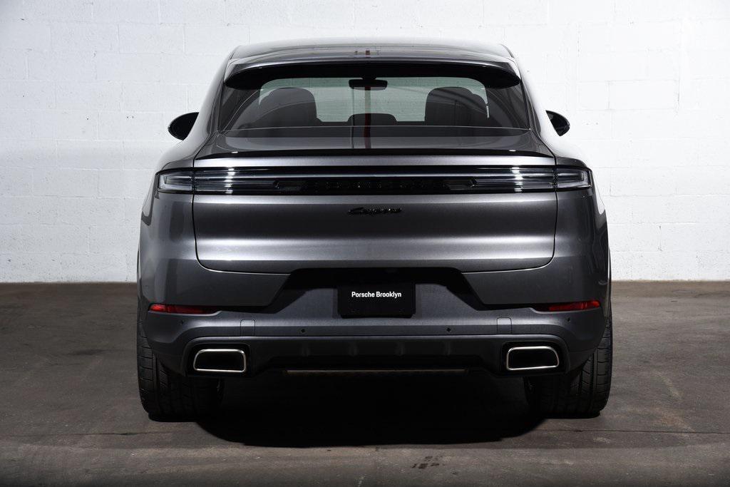 new 2025 Porsche Cayenne car, priced at $134,125