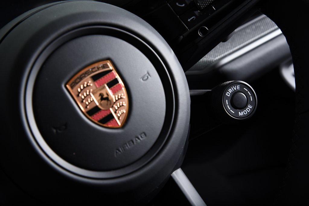 new 2025 Porsche Cayenne car, priced at $134,125