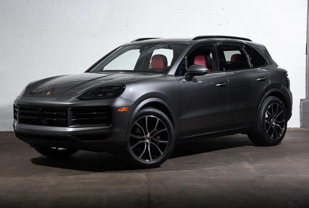 new 2025 Porsche Cayenne car, priced at $102,155