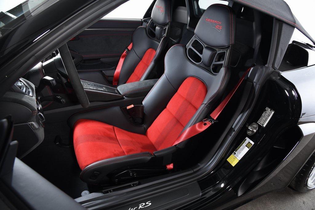 new 2025 Porsche 718 Spyder car, priced at $198,465