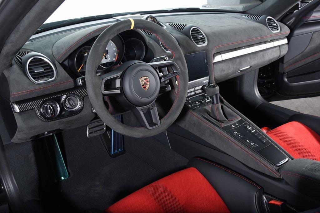 new 2025 Porsche 718 Spyder car, priced at $198,465