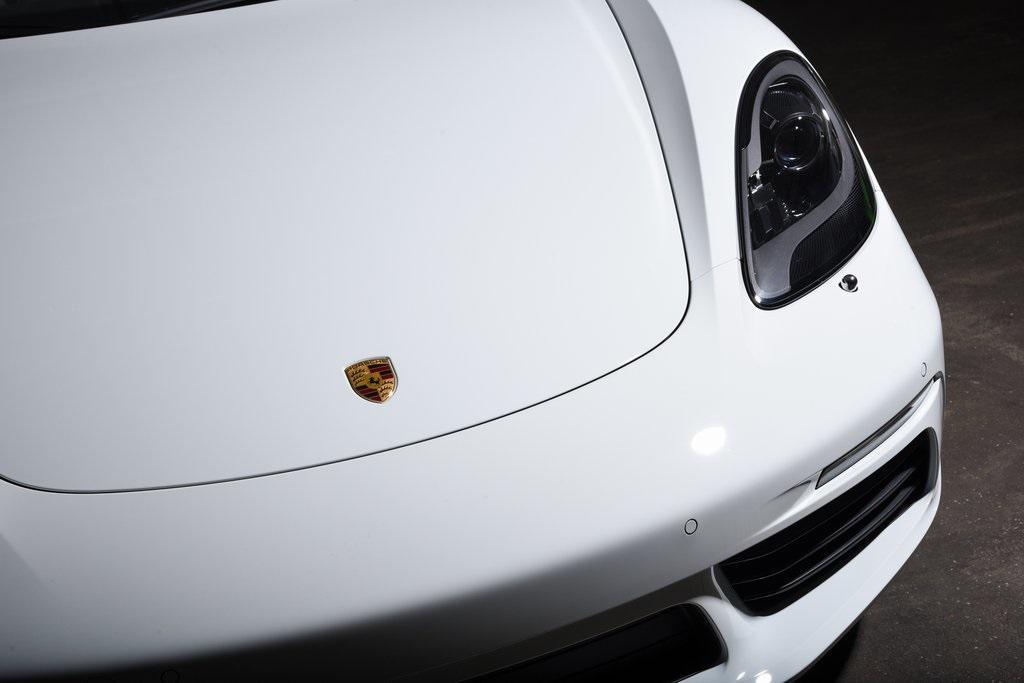 new 2025 Porsche 718 Boxster car, priced at $108,115