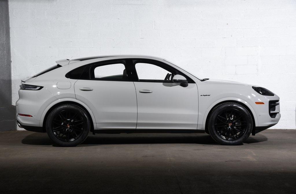 new 2025 Porsche Cayenne car, priced at $134,735