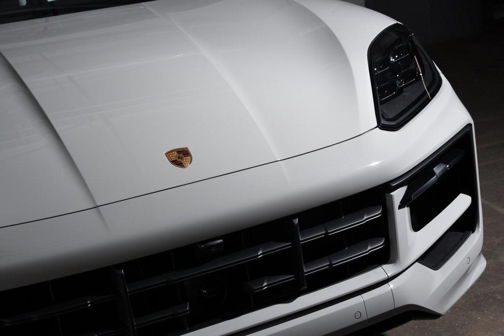 new 2025 Porsche Cayenne car, priced at $134,735