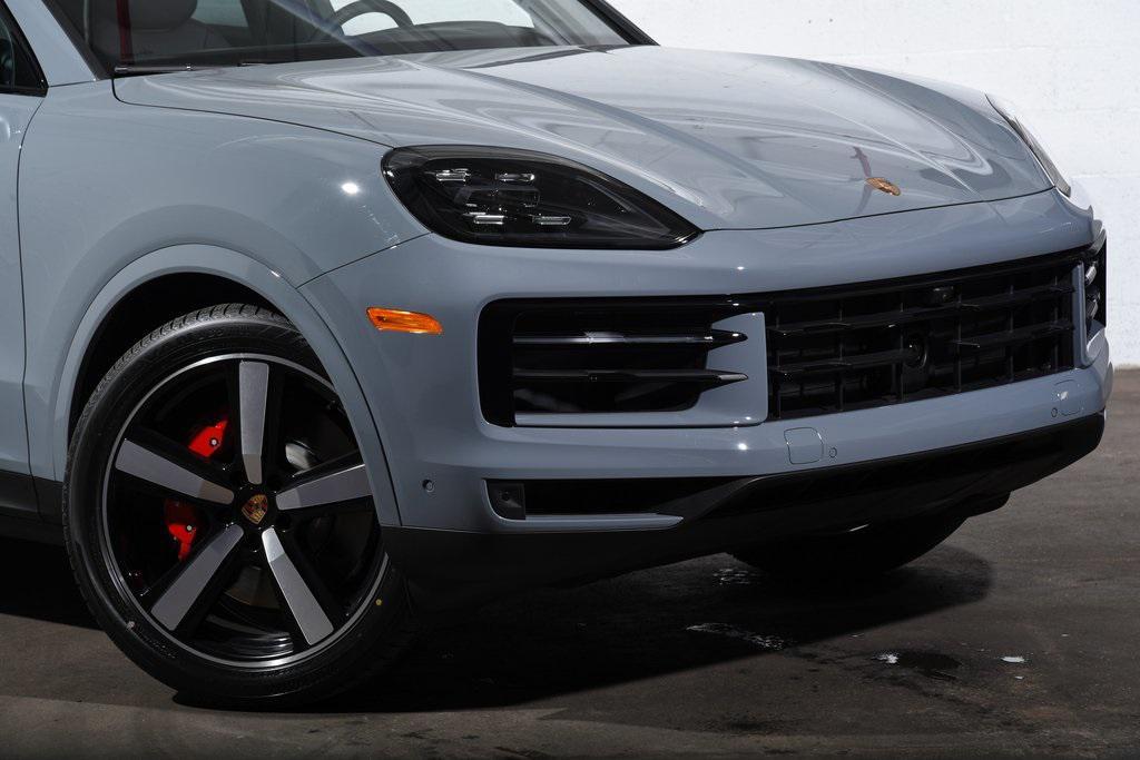 used 2025 Porsche Cayenne car, priced at $112,888