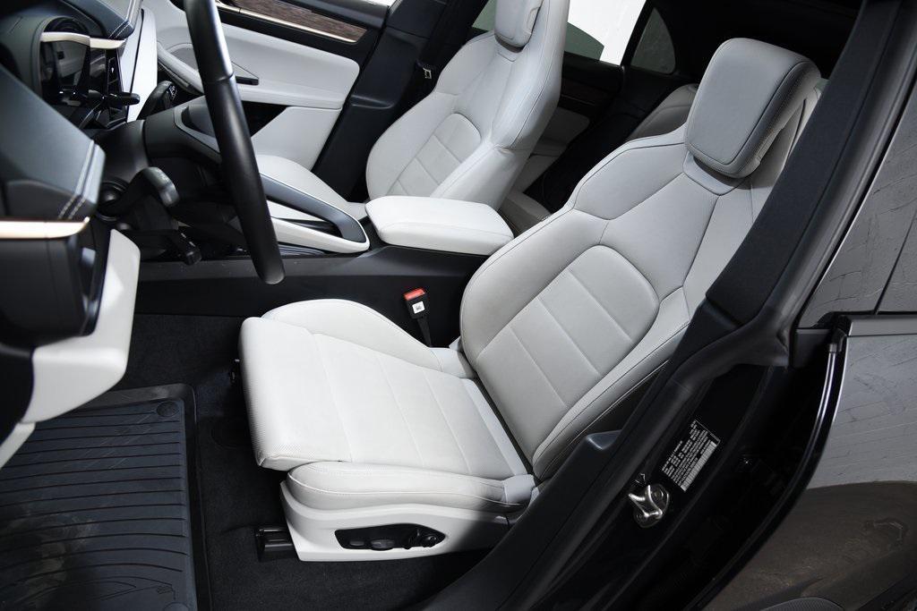 used 2024 Porsche Macan car, priced at $88,888