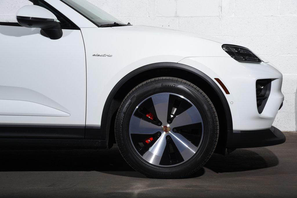 new 2025 Porsche Macan car, priced at $98,015